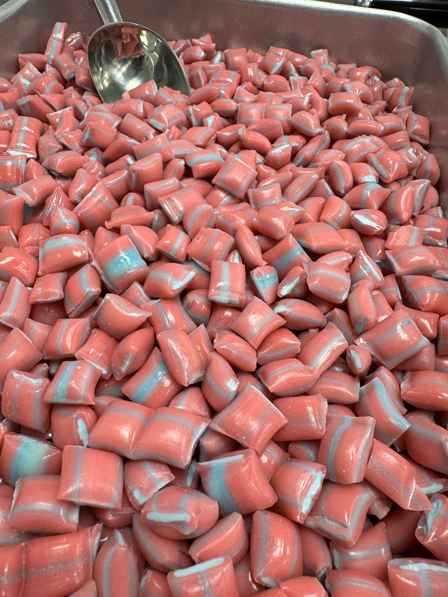 Bubblegum pillow sweets 100g